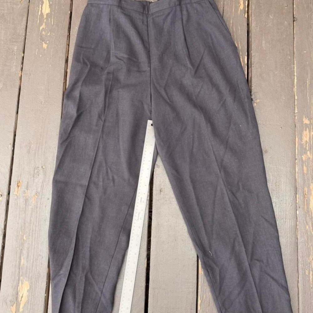 Vintage Grey pleated trousers